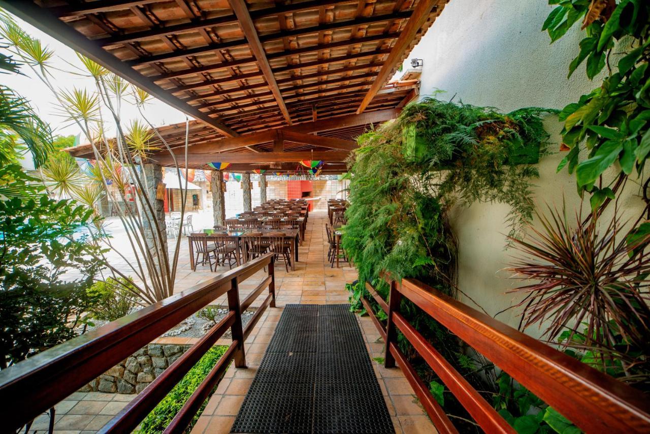 Hotel Tres Palmeiras Gravatá Exterior photo